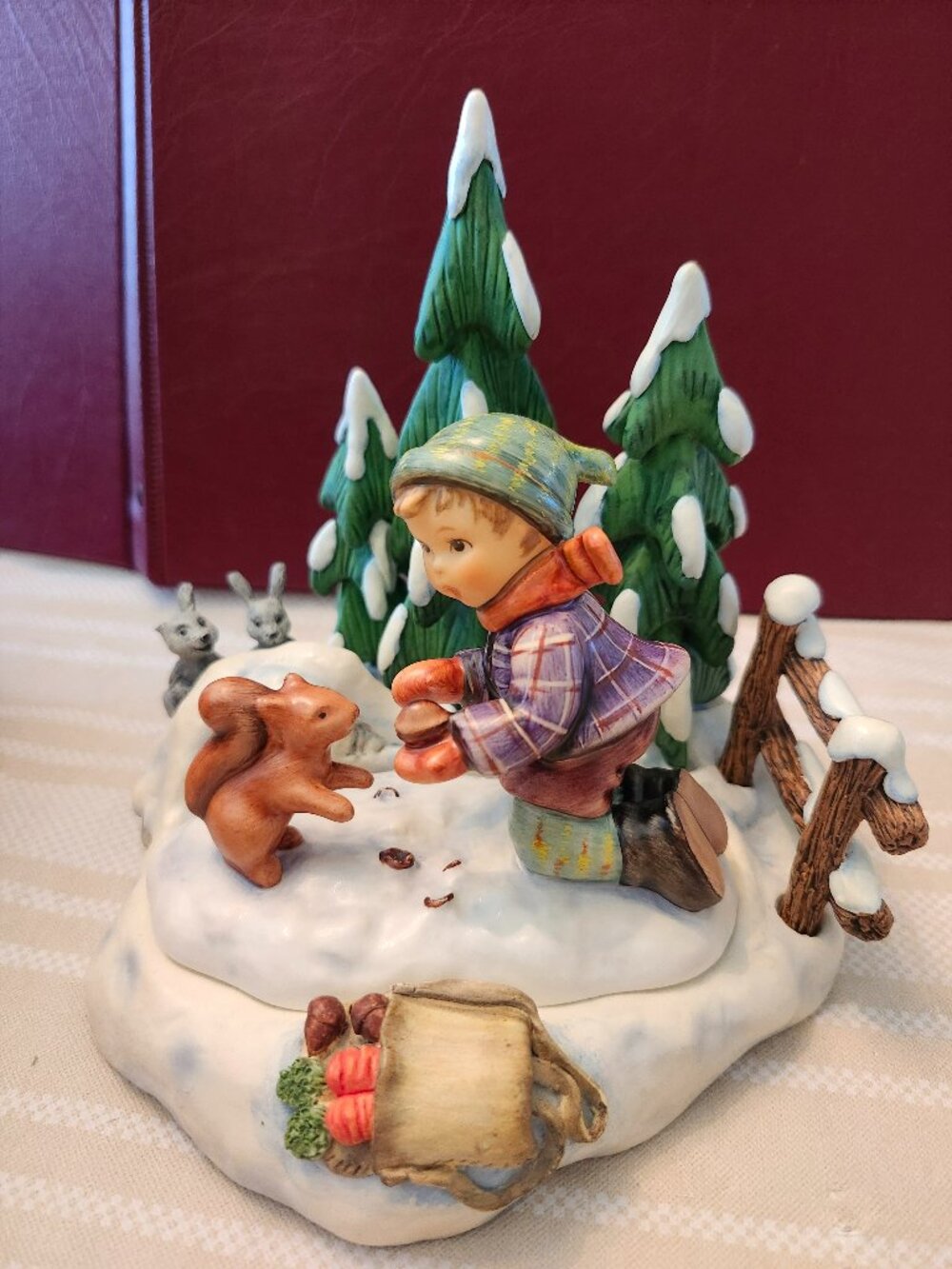 HUM 2053 "Playful Pals " TMK 7 & Mark 1001-D Autumn Frolic Hummelscape